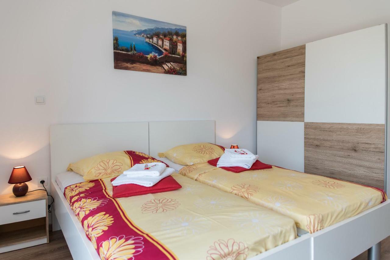 De Luxe Apartment Mediteran 1**** Zaton  Exteriör bild